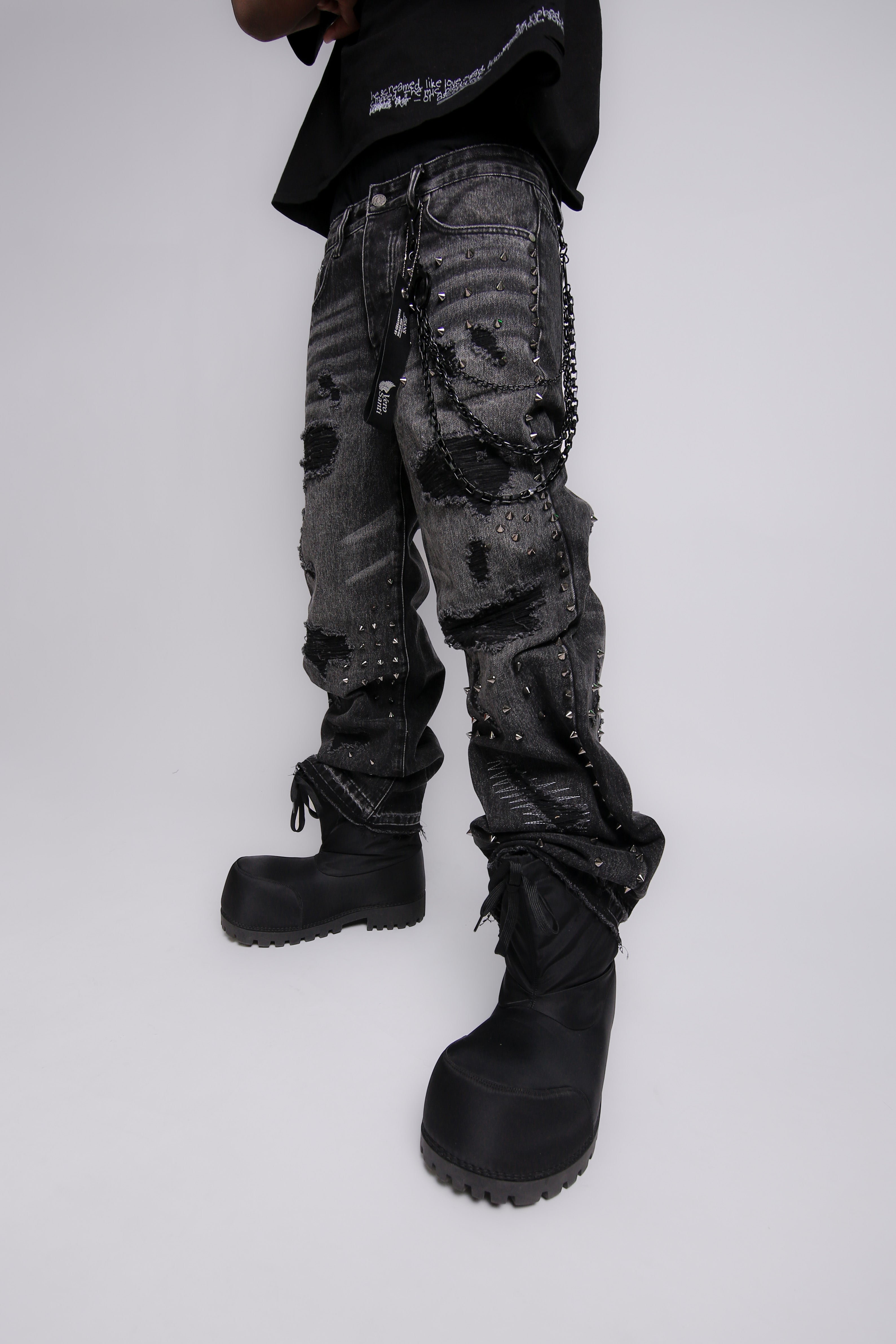 VERO SANTI | ARBITER (Black)
