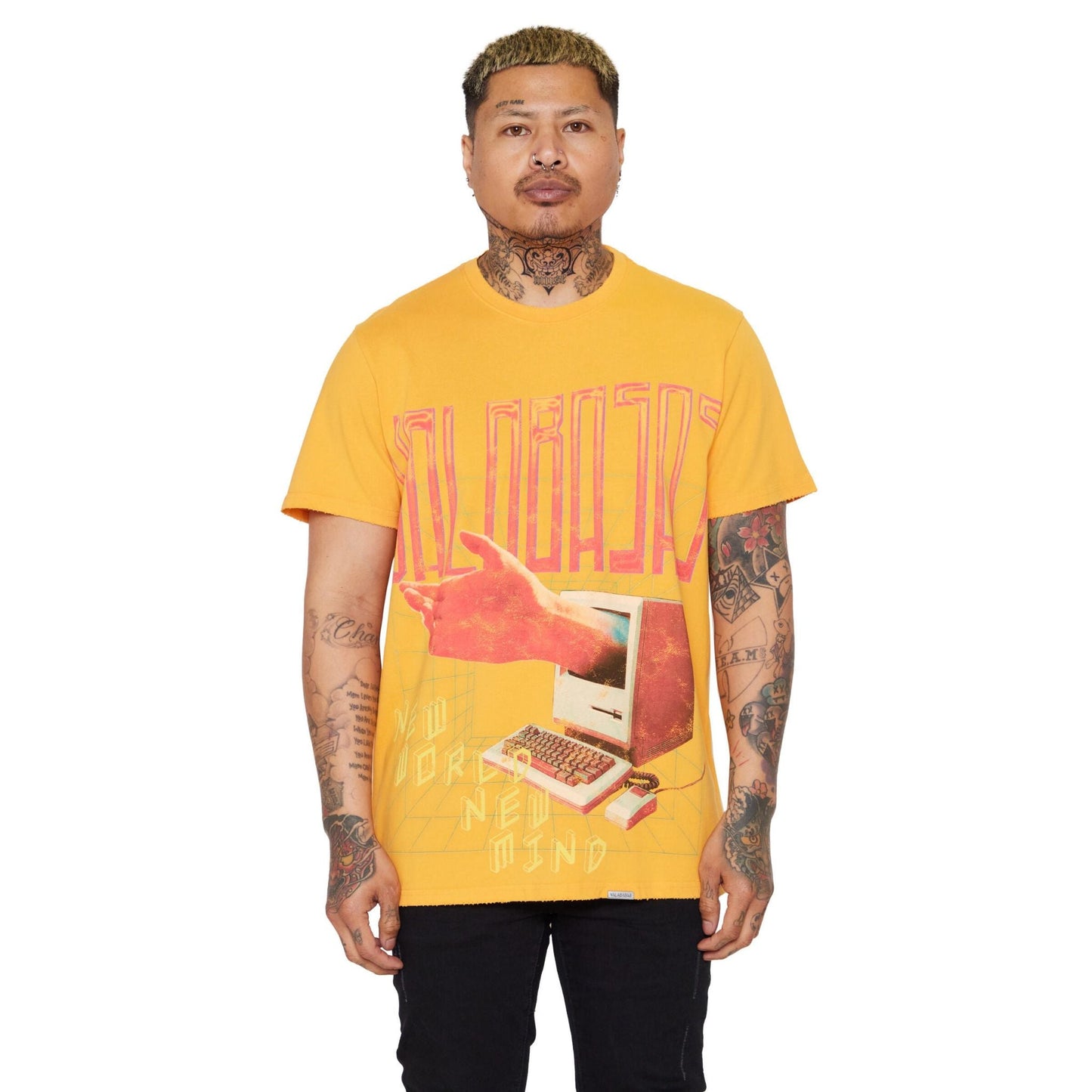 VALABASAS NEW WOLRD TEE