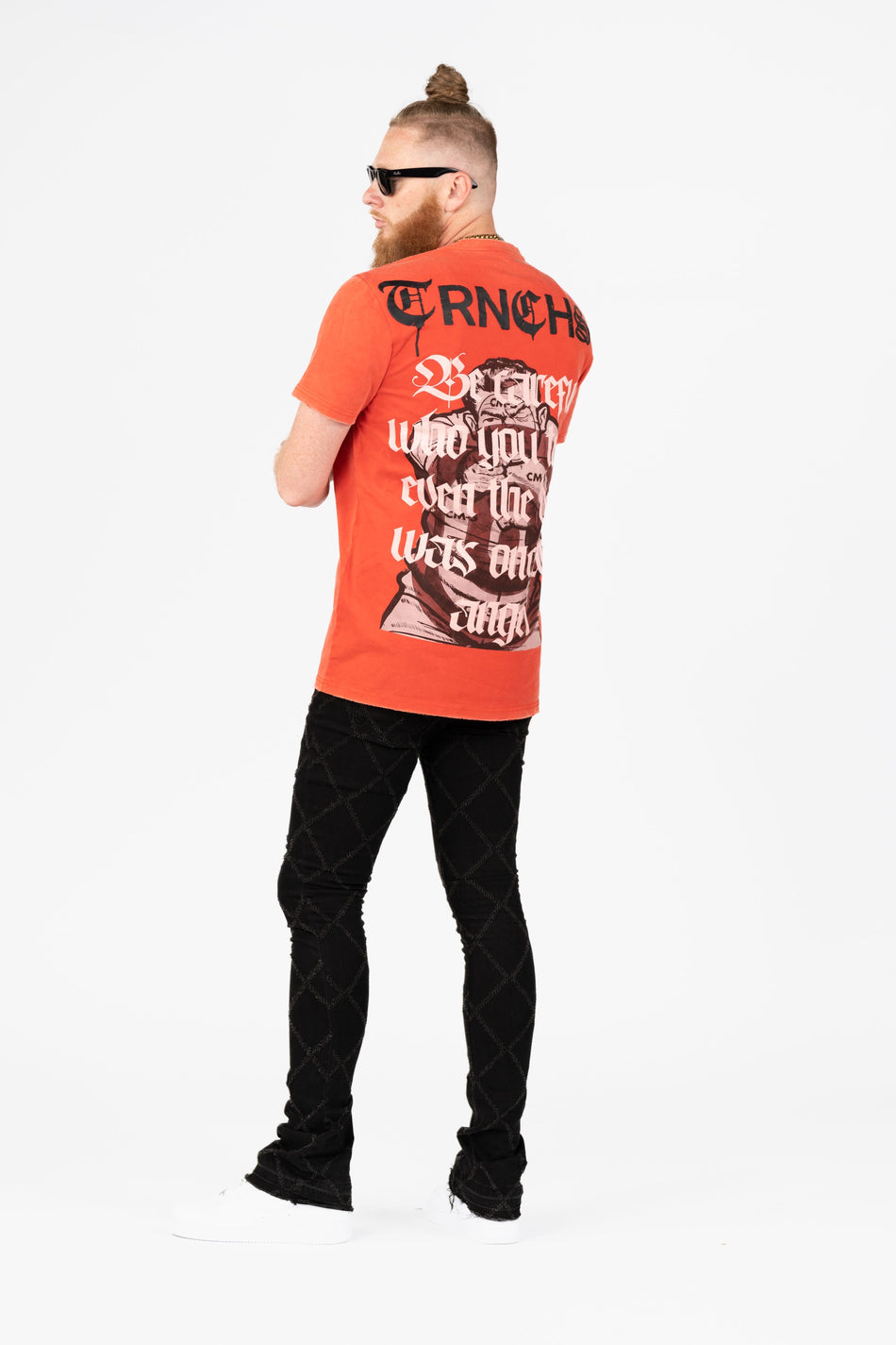 TRNCHS TARGET & SWITCHES TEE