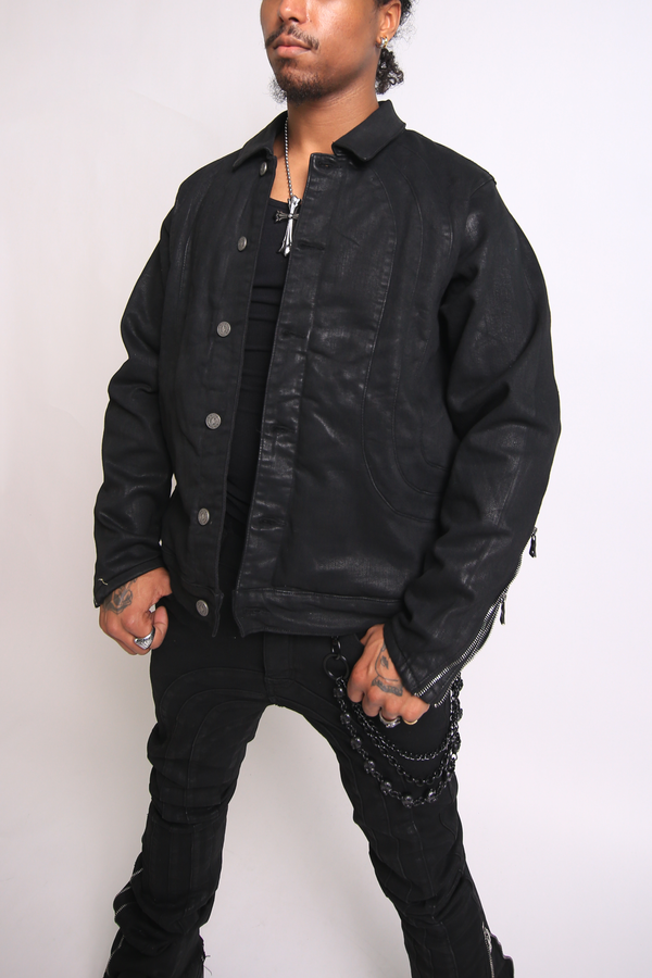 VERO SANTI | VINDICATOR