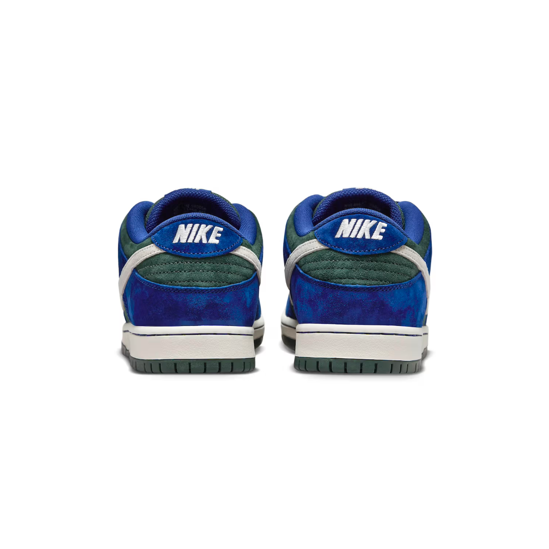 Nike SB Dunk Low 'Deep Royal Blue'